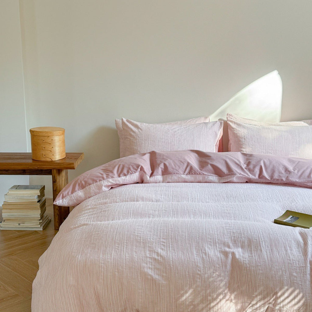 Emma Duo Striped Jacquard Bedding Set / Pink