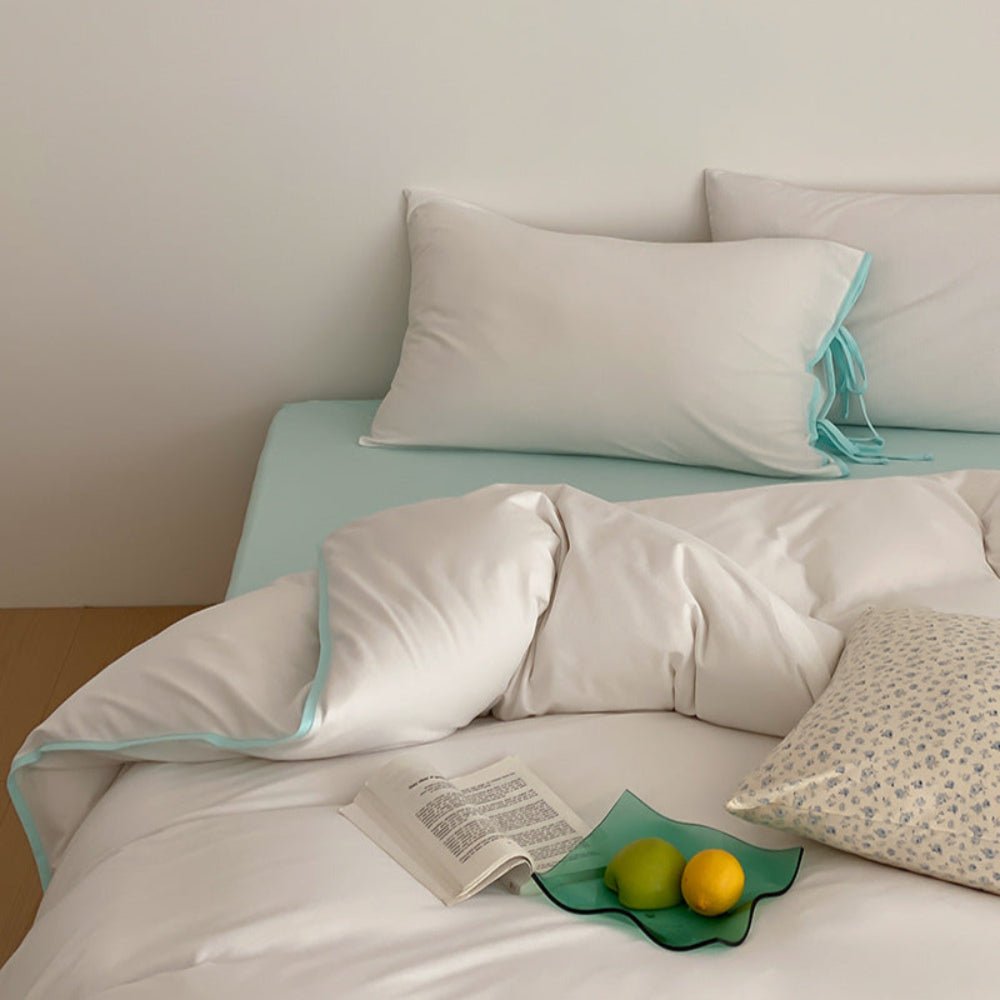 Evangeline Pastel Bow Tie Twill Bedding Set / White