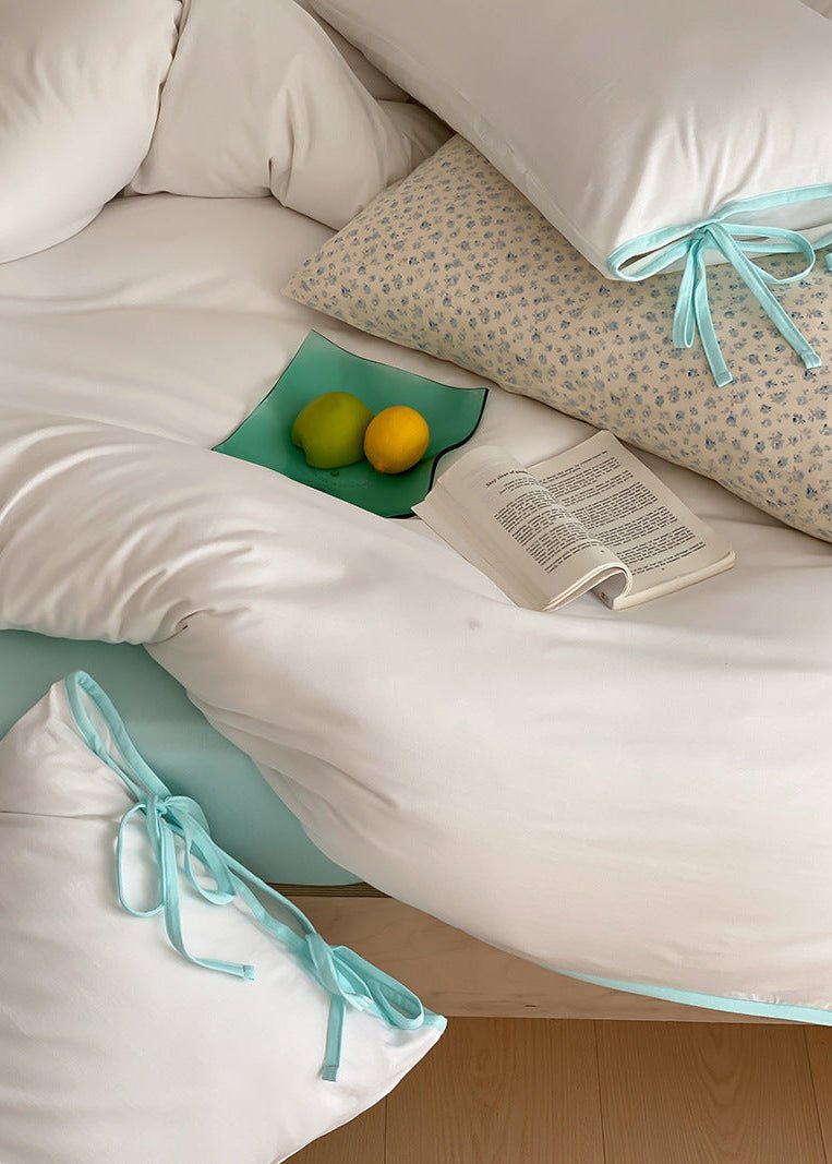 Evangeline Pastel Bow Tie Twill Bedding Set / White