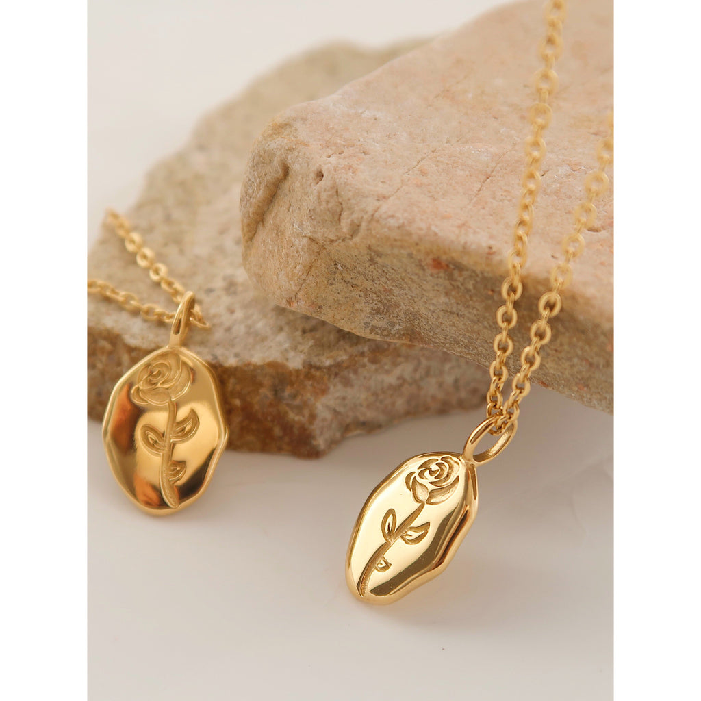 Jade Flower Pendant Necklace with Clavicle Chain