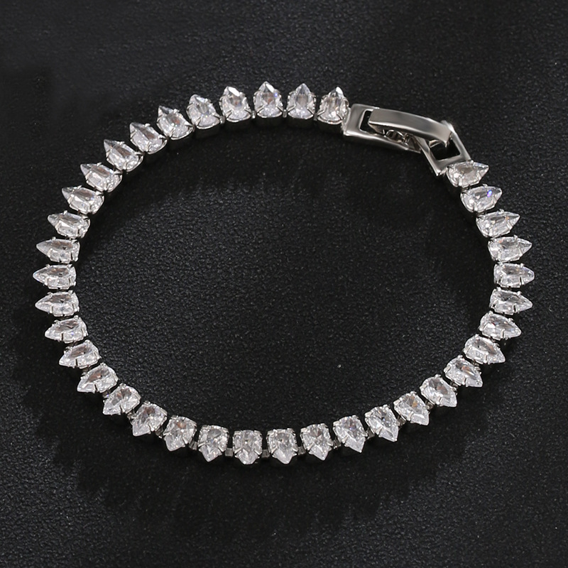 Women's Zircon Clavicle Chain Jewelry Set