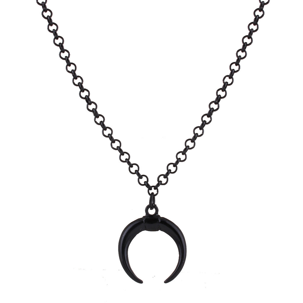 Stylish Crescent Moon Necklace for Everyday Wear