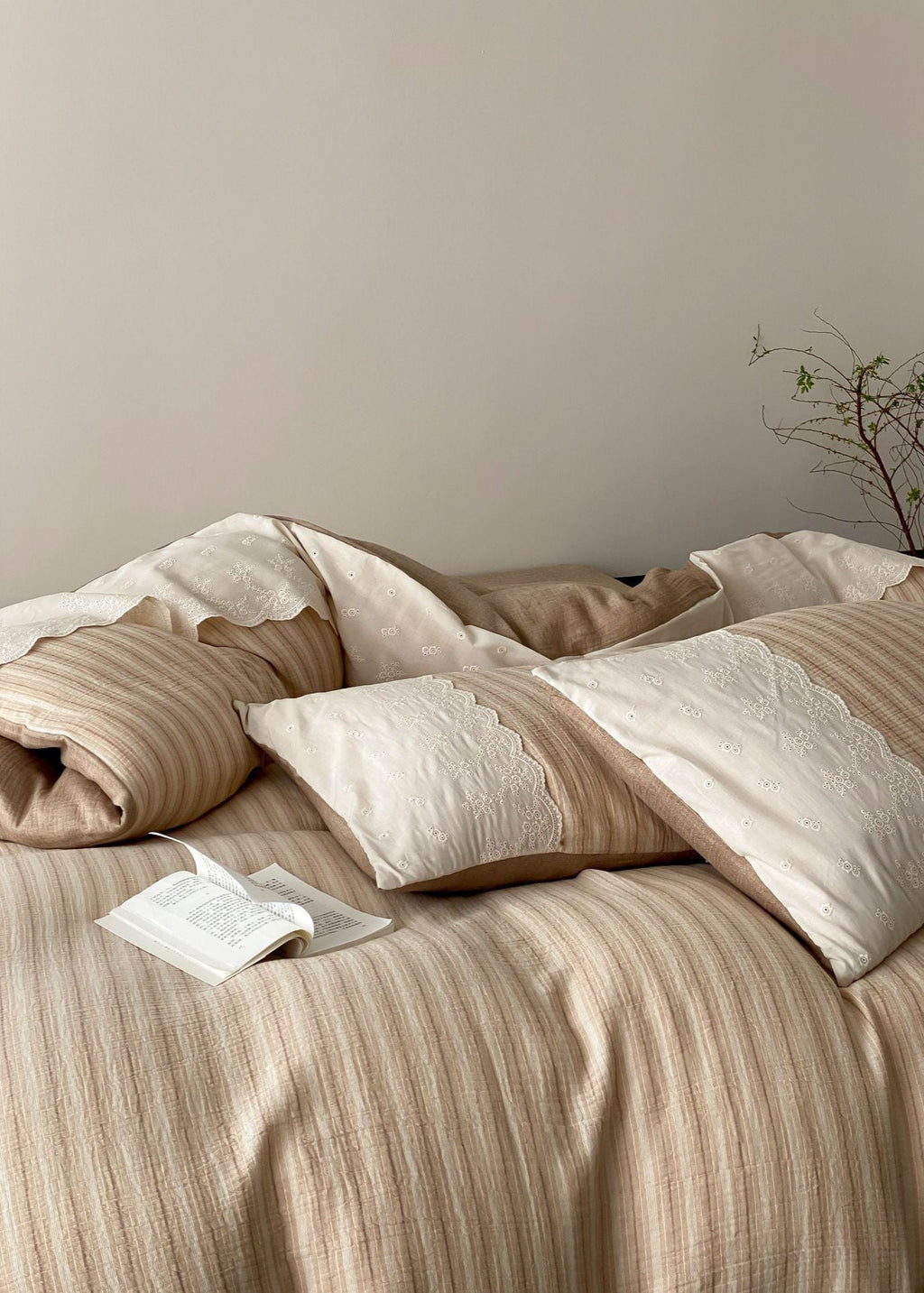 Florence Lace Double Gauze Striped Bedding Set / Brown