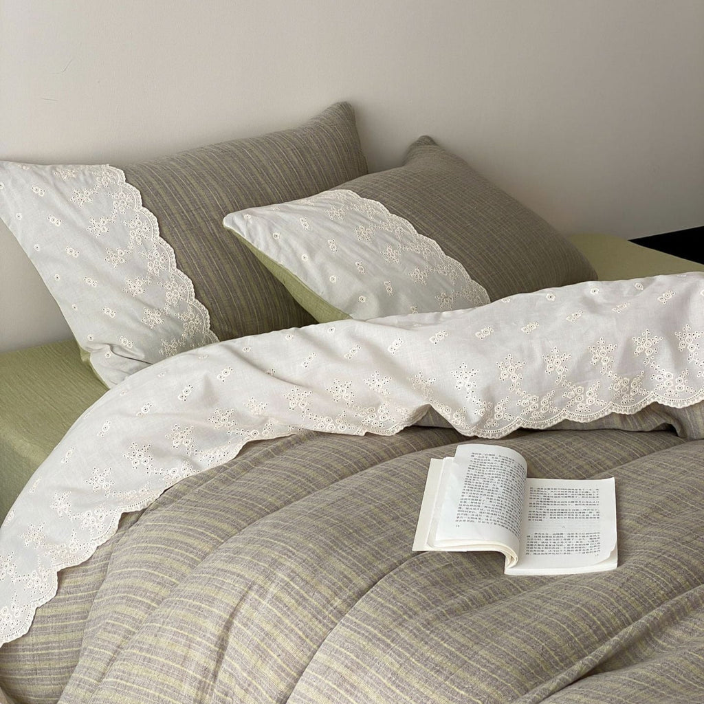 Florence Lace Double Gauze Striped Bedding Set / Brown
