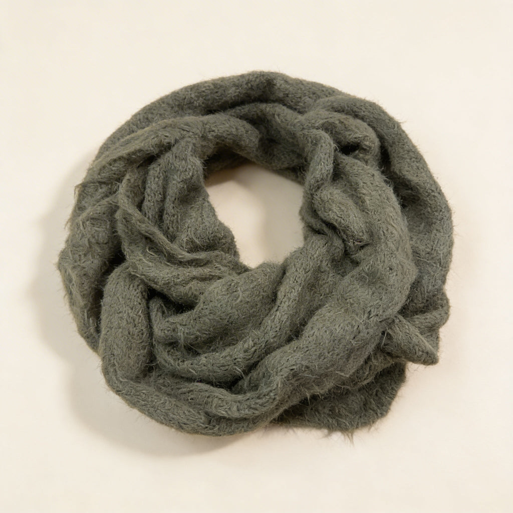 BCB Generation Women's Super Snug Loop Scarf