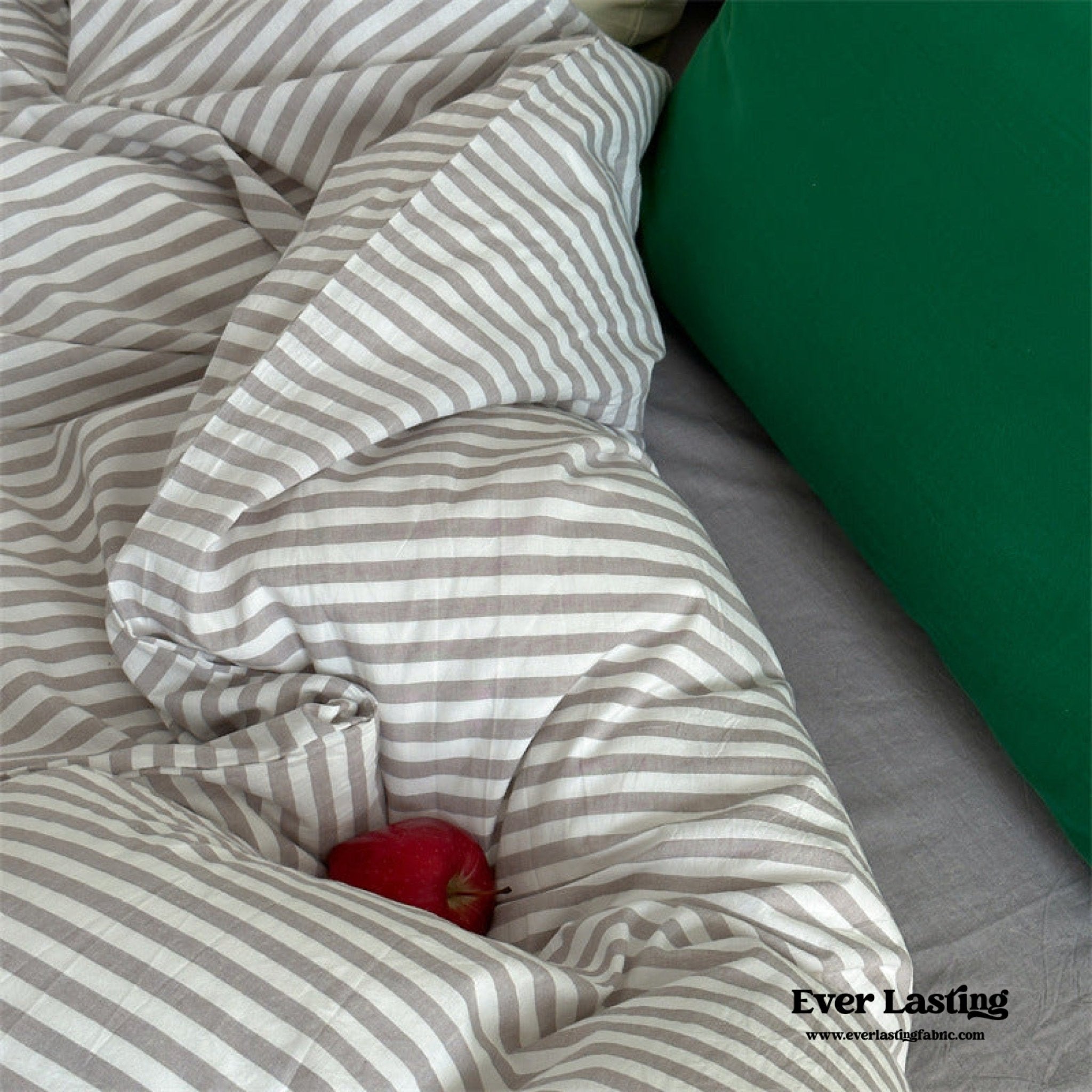 French Stripes Minimal Bedding Set / Green Yellow