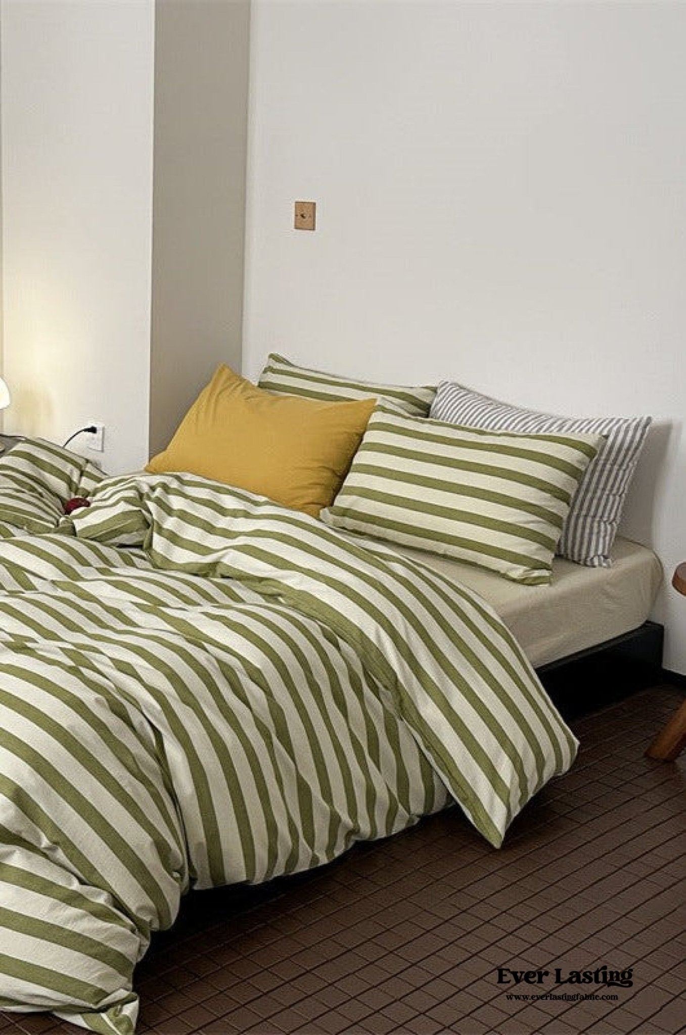 French Stripes Minimal Bedding Set / Green Yellow