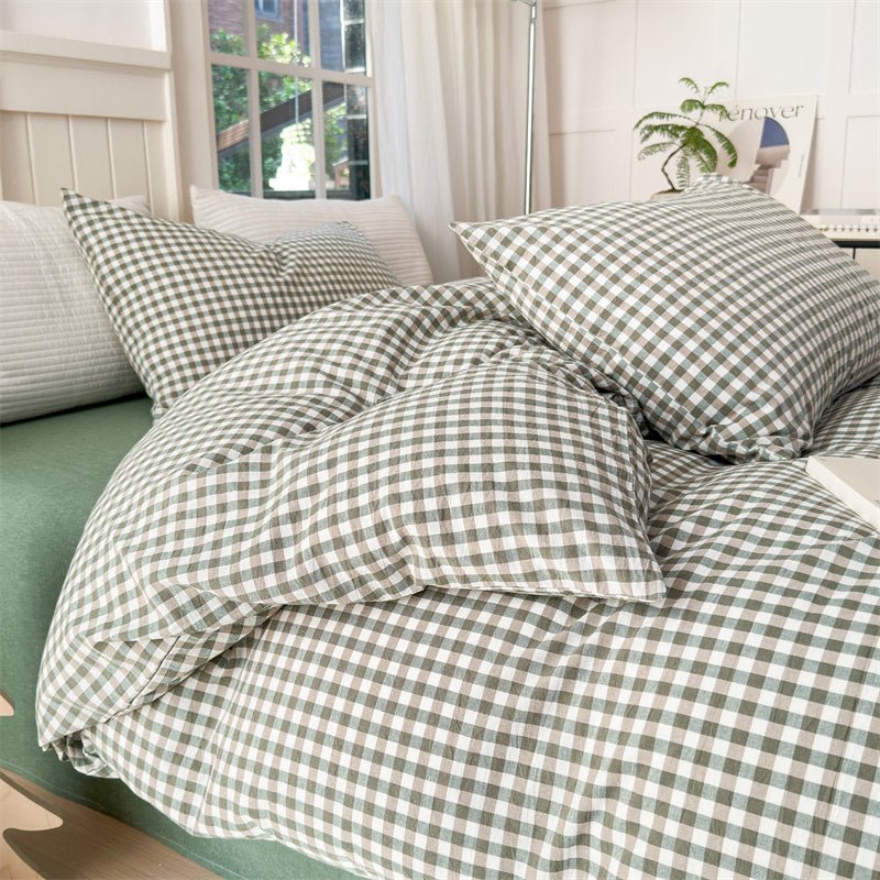 Gingham Bedding Set / Brown