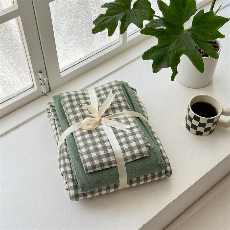 Gingham Bedding Set / Pink