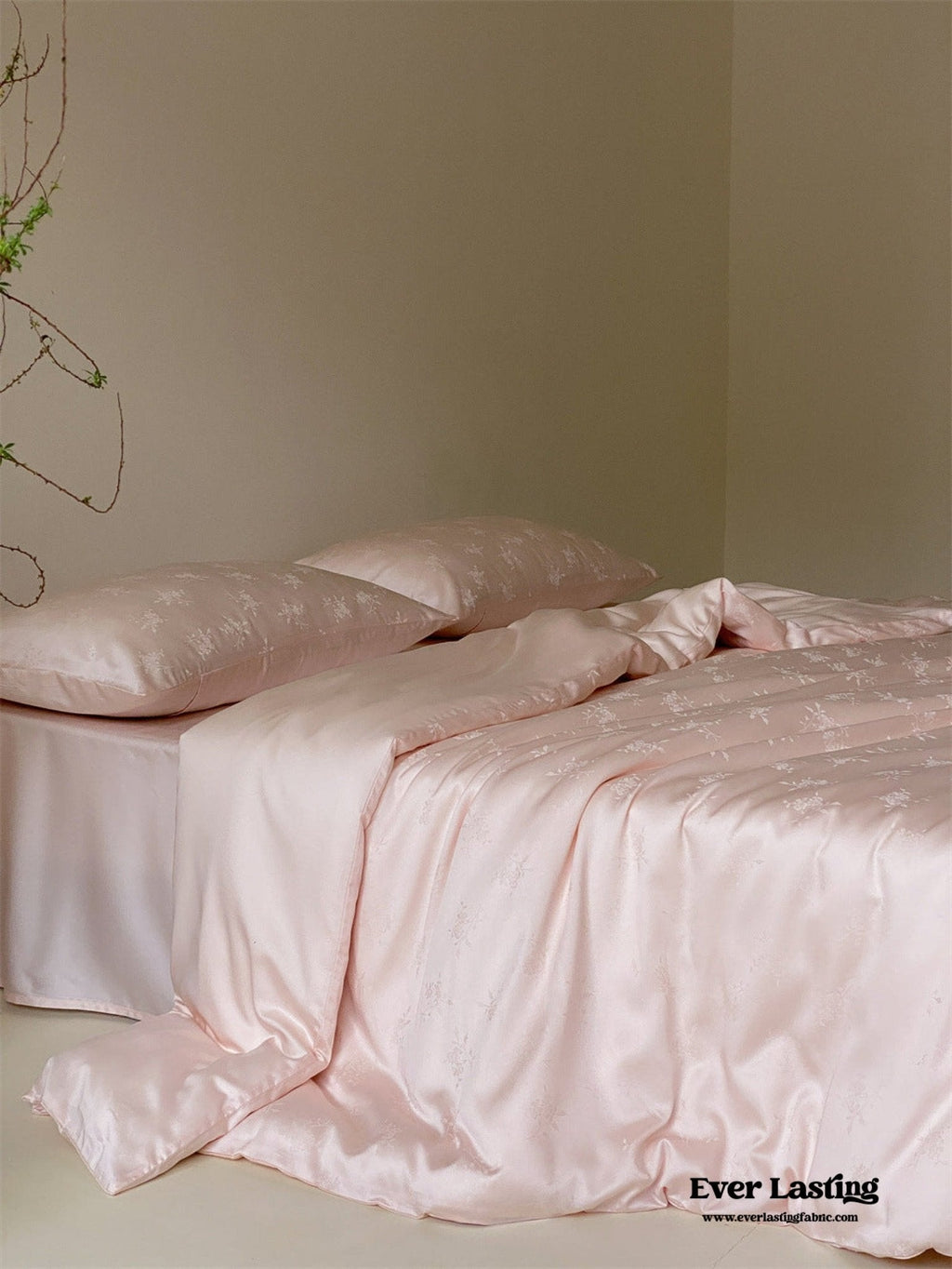 Grace Silky Floral Luxury Bedding Set / Cream