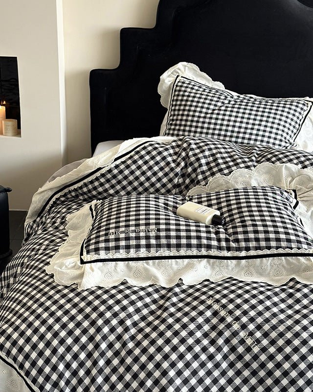 Hazel Vintage Gingham Ruffle Bedding Set / Red