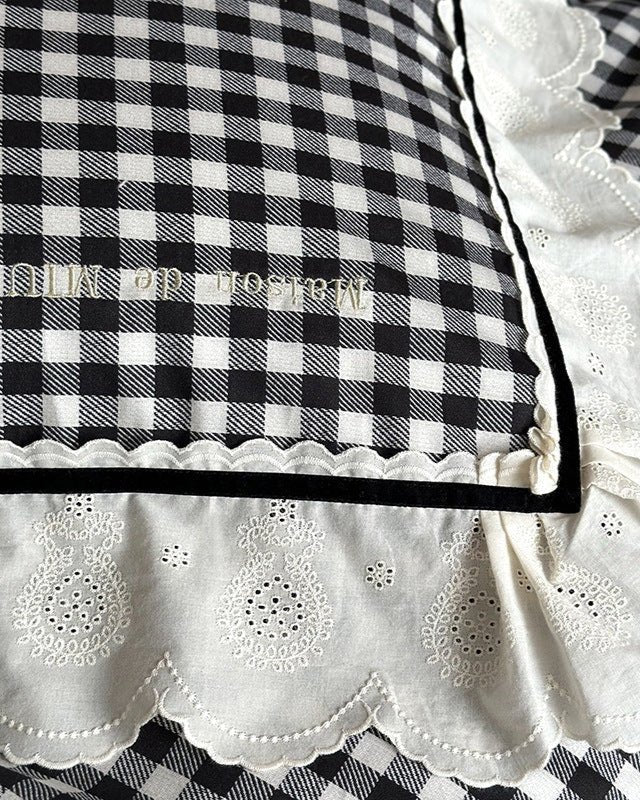Hazel Vintage Gingham Ruffle Bedding Set / Red