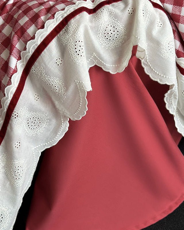 Hazel Vintage Gingham Ruffle Bedding Set / Red