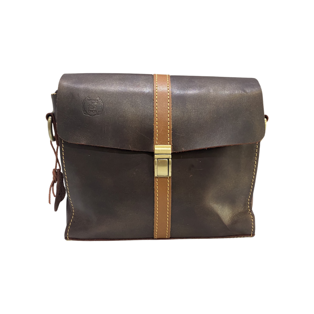Kelly Crossbody