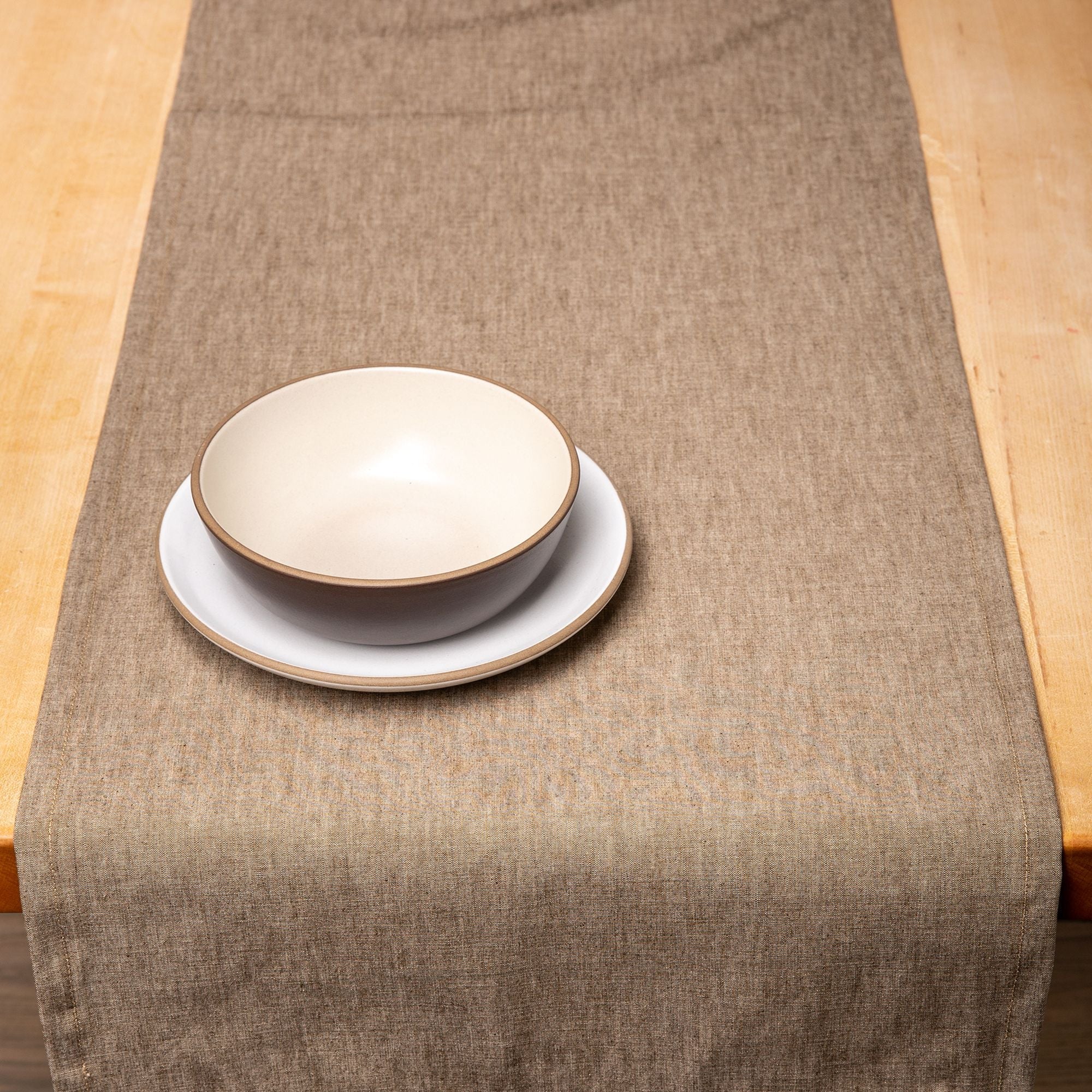 TABLE RUNNER - TAN CHAMBRAY