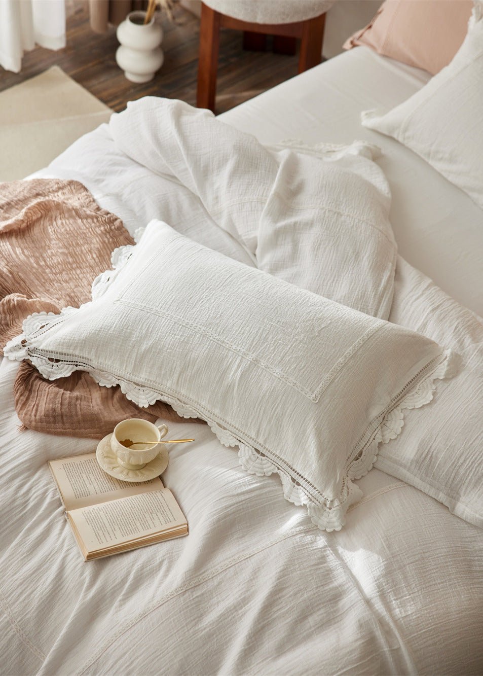 Isadora Lace Ruffle Double Gauze Bedding Set / Green