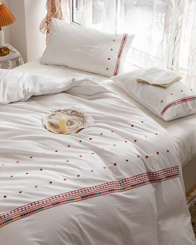 Isla White Floral Embroidered Bedding Set / Rainbow