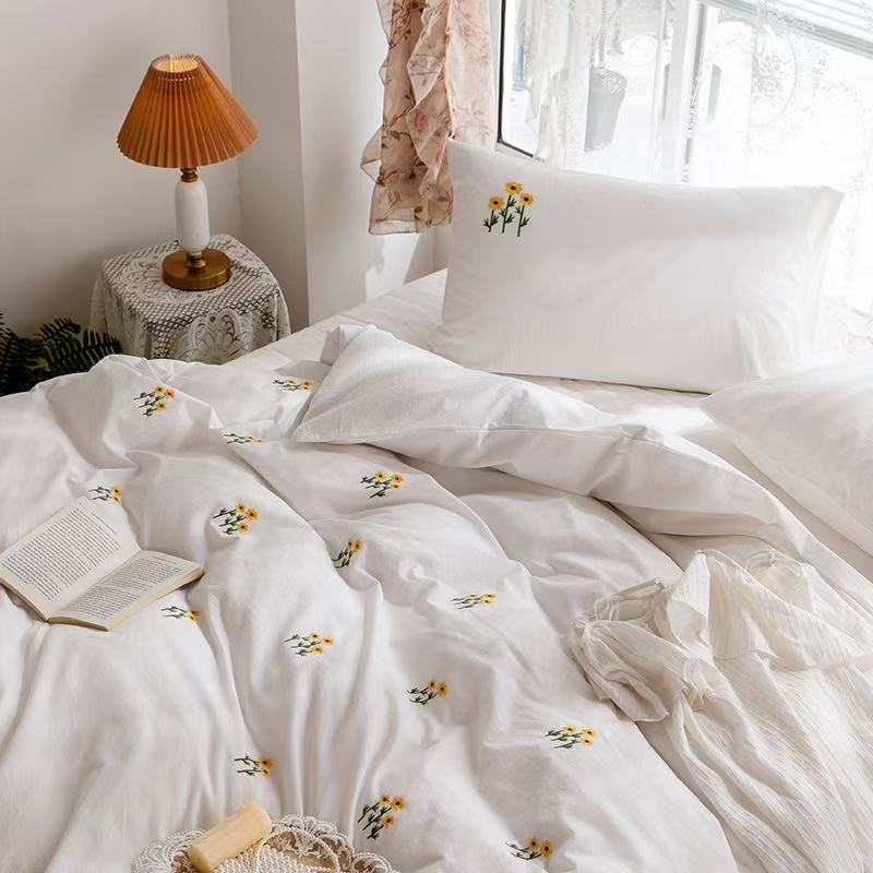 Isla White Floral Embroidered Bedding Set / Sunflower