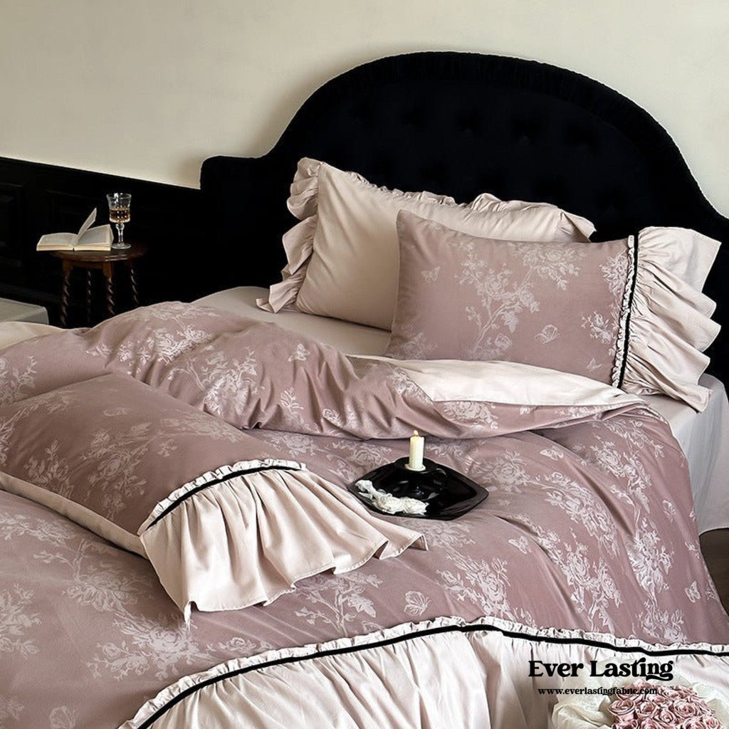 Jacquard Gilded Velvet Ruffled Bedding Set / Brown
