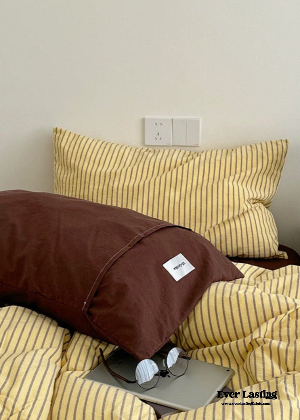James Striped Bedding Set / Purple