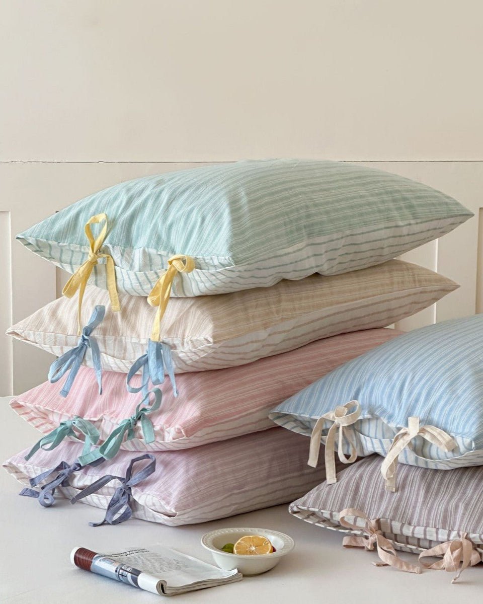 Josie Bow Tied Stripe Pillowcases / Pink