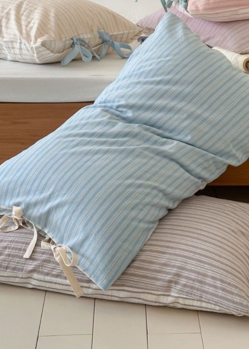 Josie Bow Tied Stripe Pillowcases / Pink