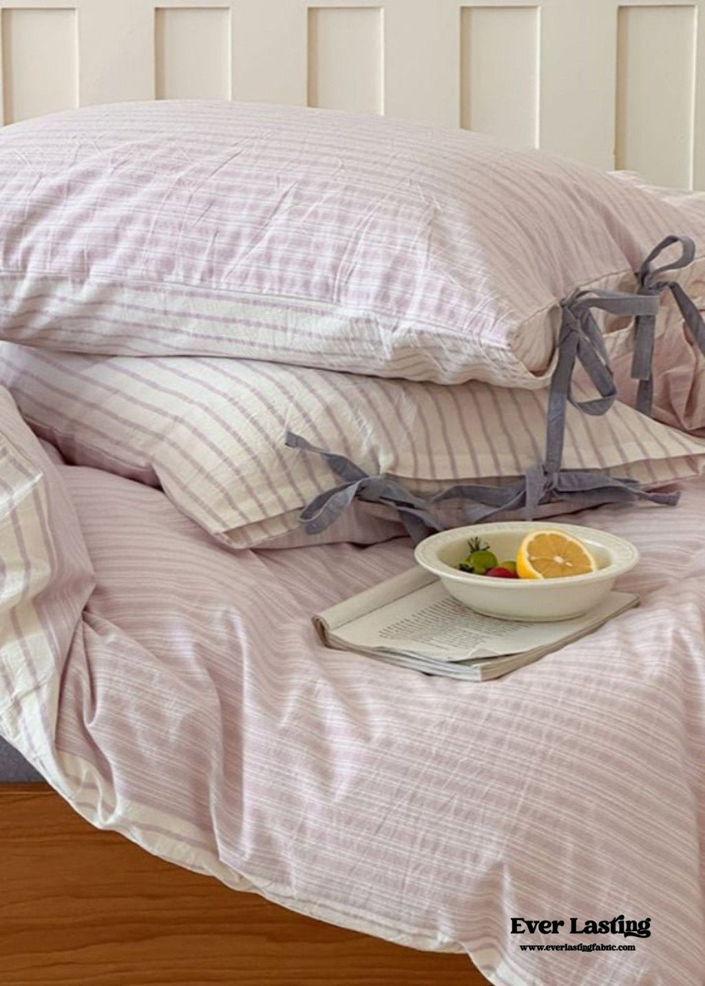 Josie Bow Tied Striped Bedding Set / Blue
