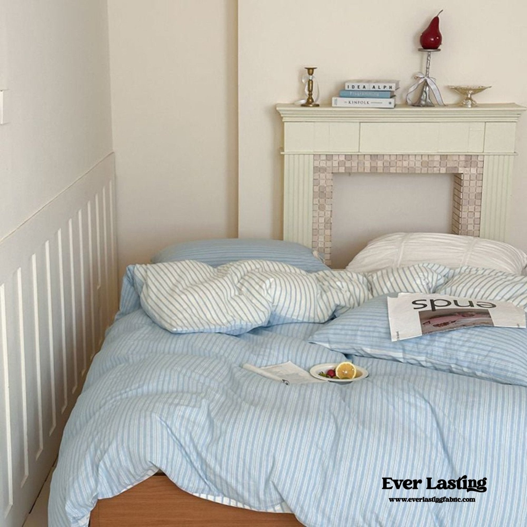 Josie Bow Tied Striped Bedding Set / Cream
