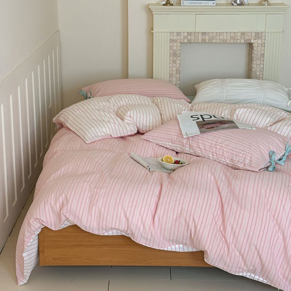 Josie Bow Tied Striped Bedding Set / Green