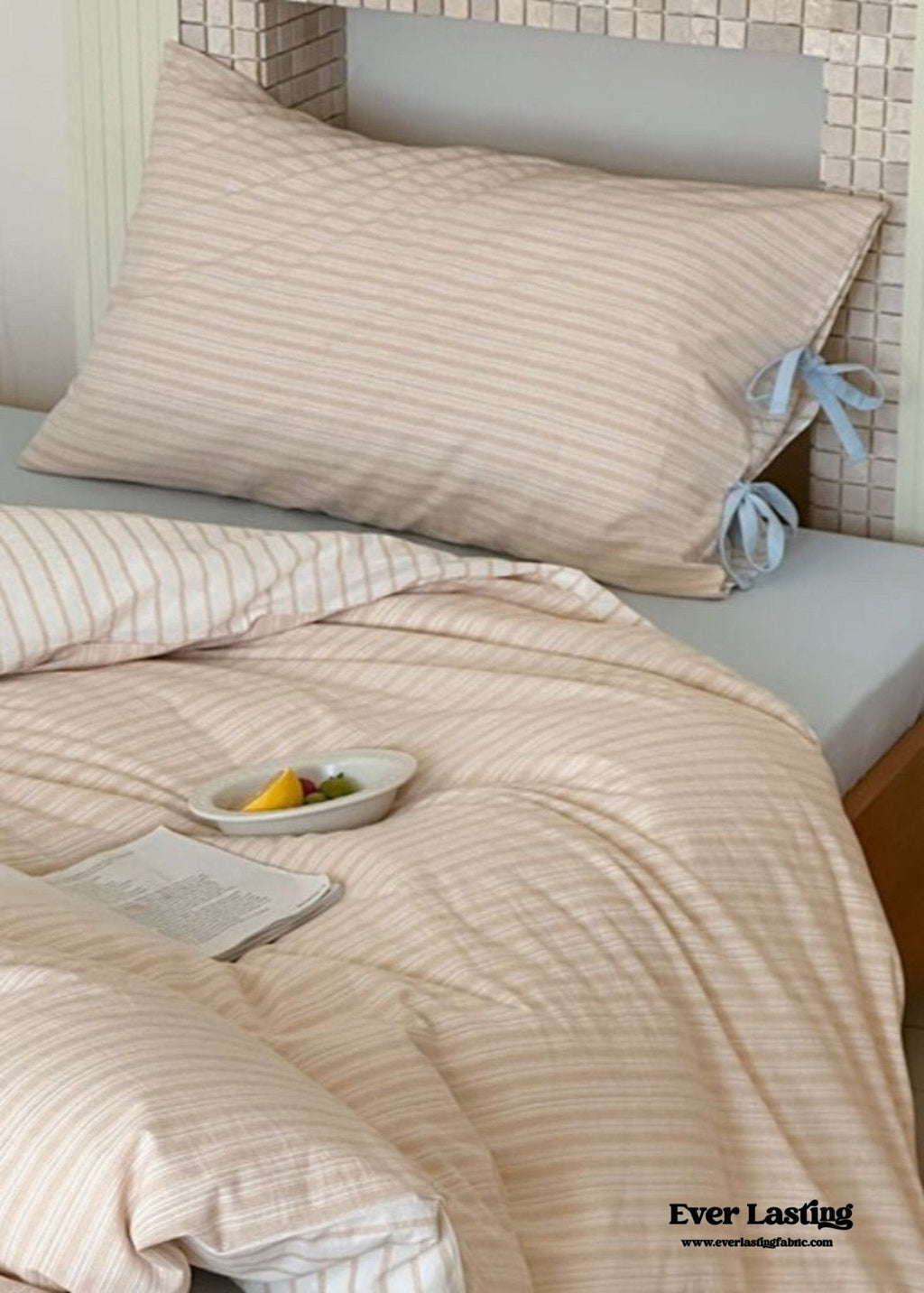 Josie Bow Tied Striped Bedding Set / Cream