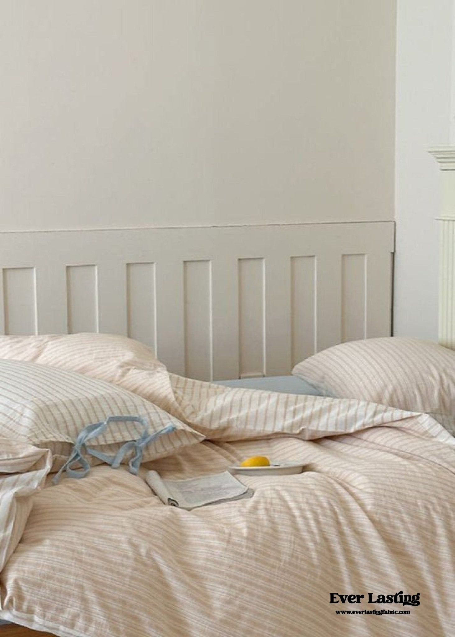 Josie Bow Tied Striped Bedding Set / Cream