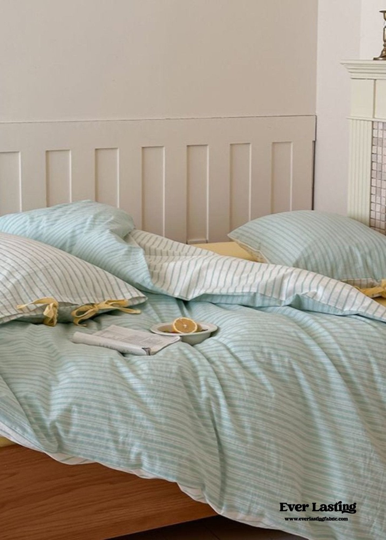 Josie Bow Tied Striped Bedding Set / Cream