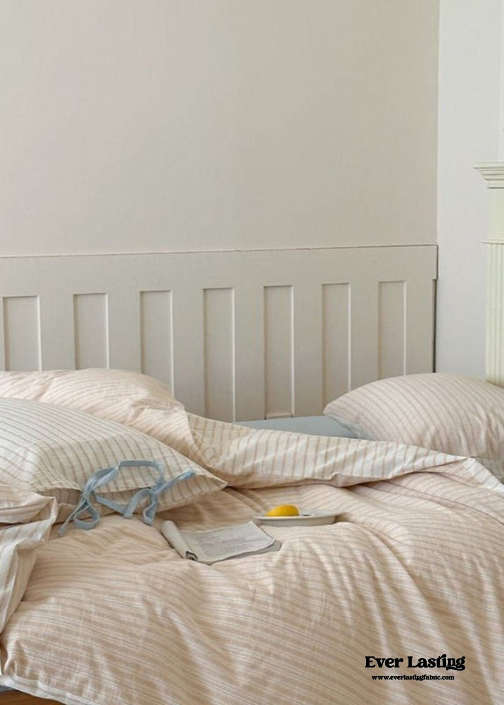 Josie Bow Tied Striped Bedding Set / Gray