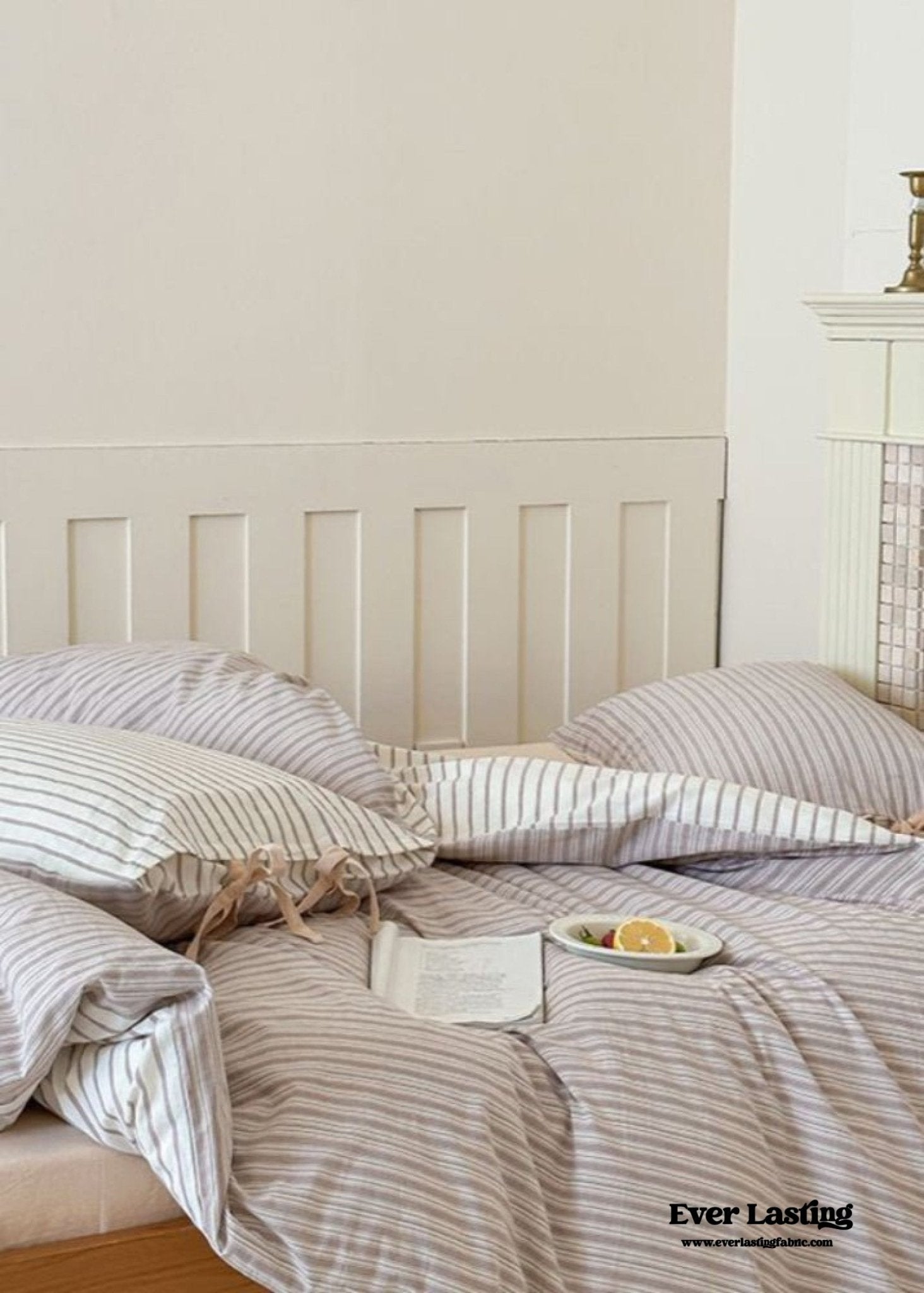 Josie Bow Tied Striped Bedding Set / Pink