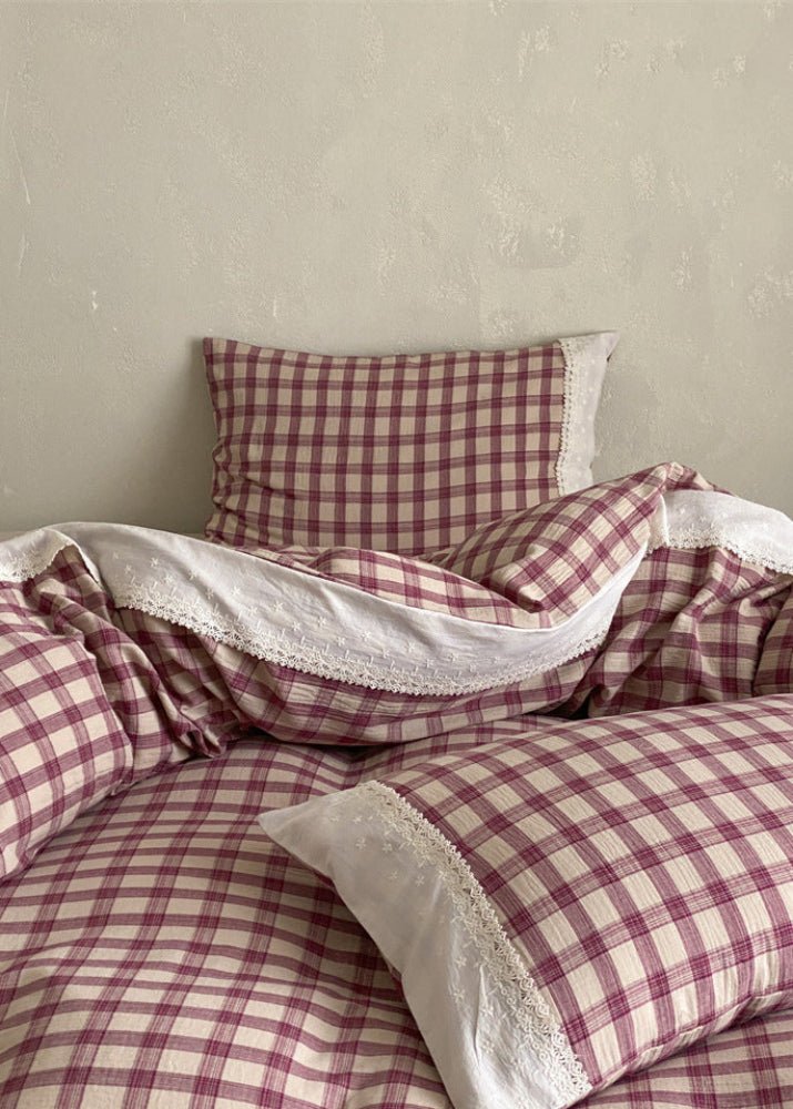 June Lace Double Gauze Gingham Bedding Set / Red