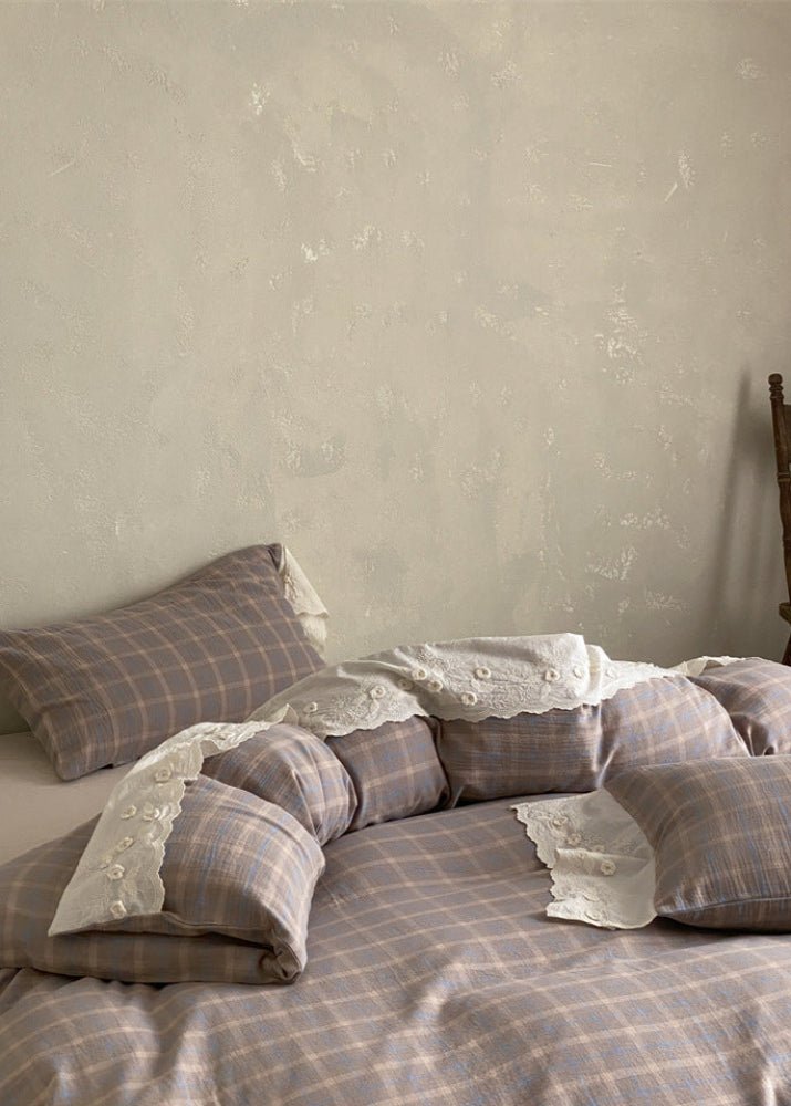 June Lace Double Gauze Gingham Bedding Set / Red