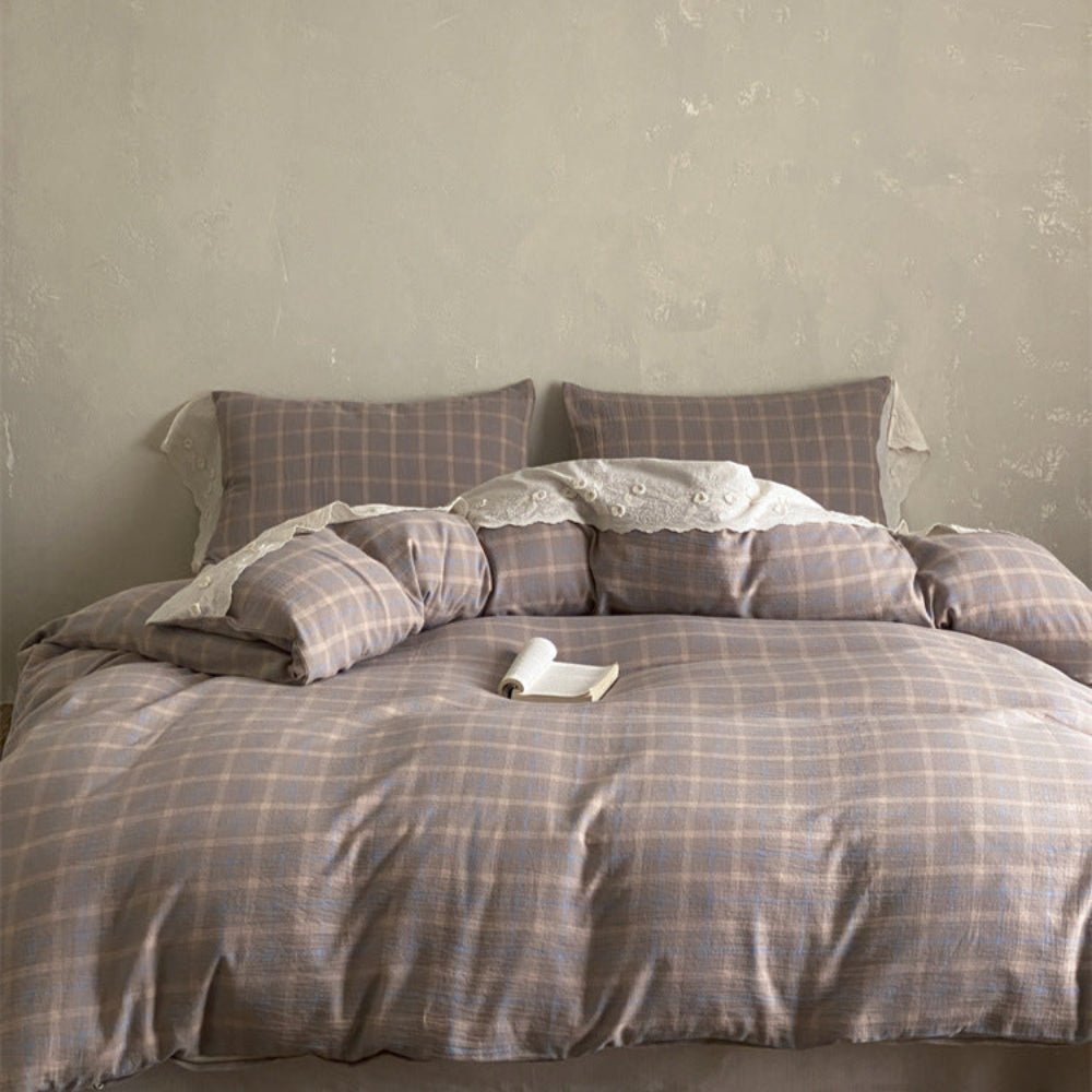 June Lace Double Gauze Gingham Bedding Set / Red