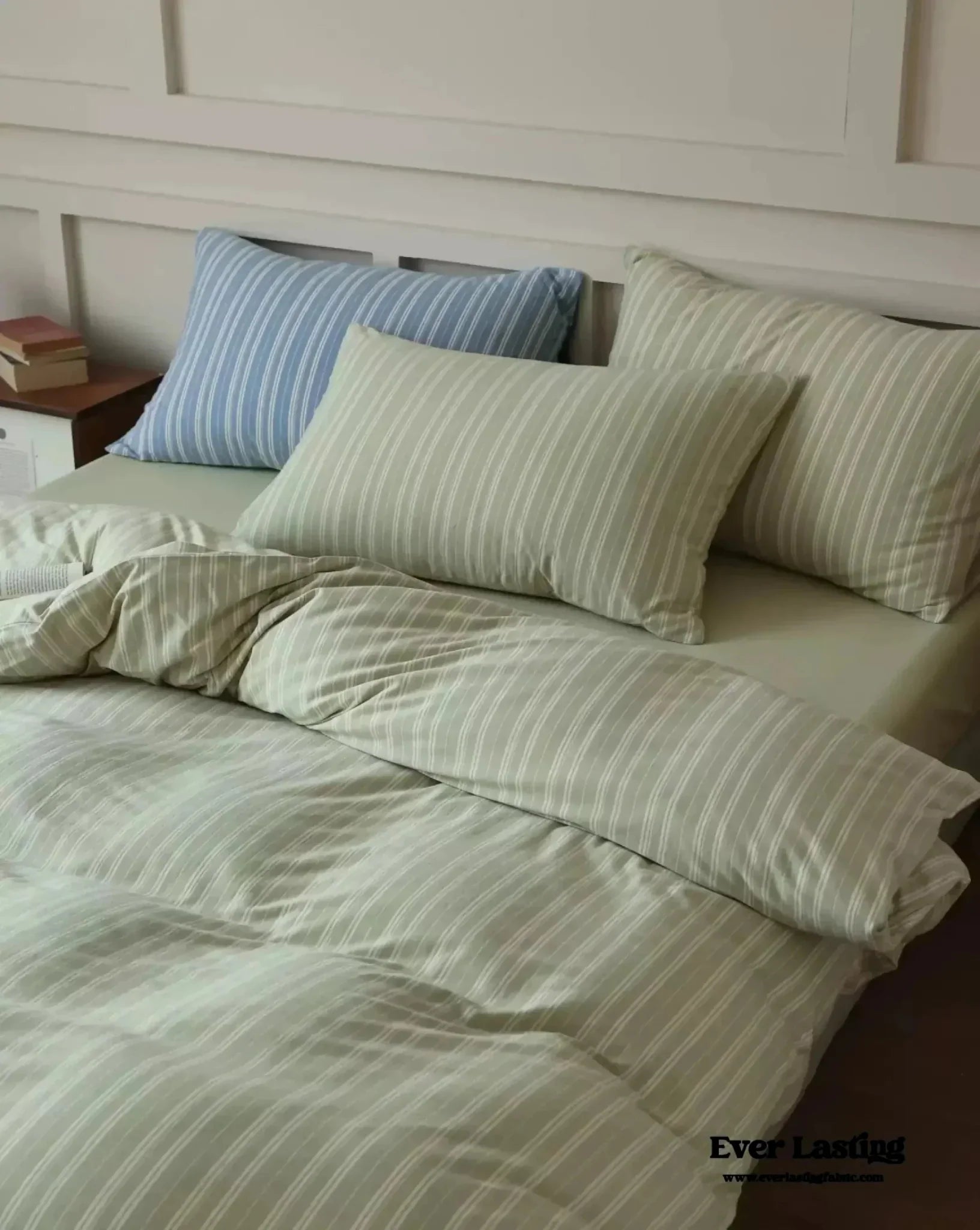 Leo Striped Jersey Knit Cotton Bedding Set / Blue