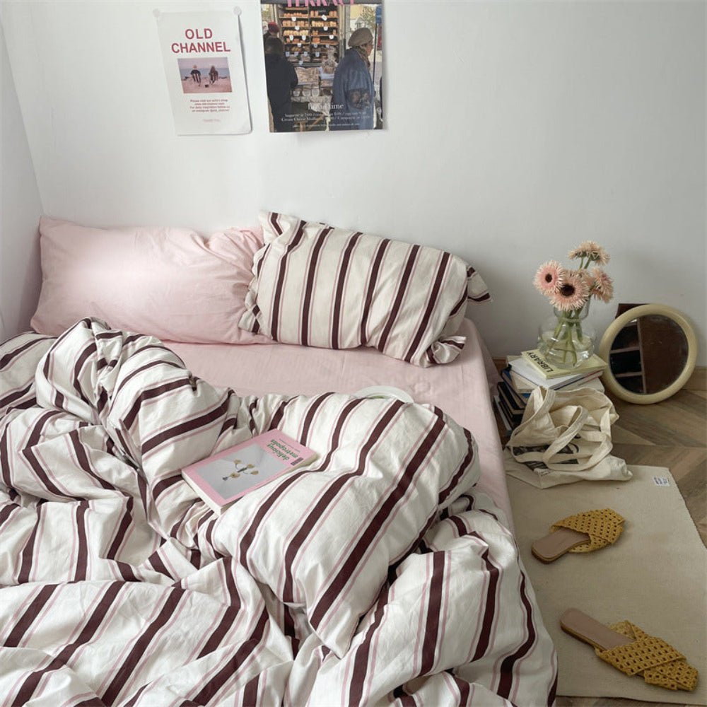 Liam Striped Bedding Set / Beige