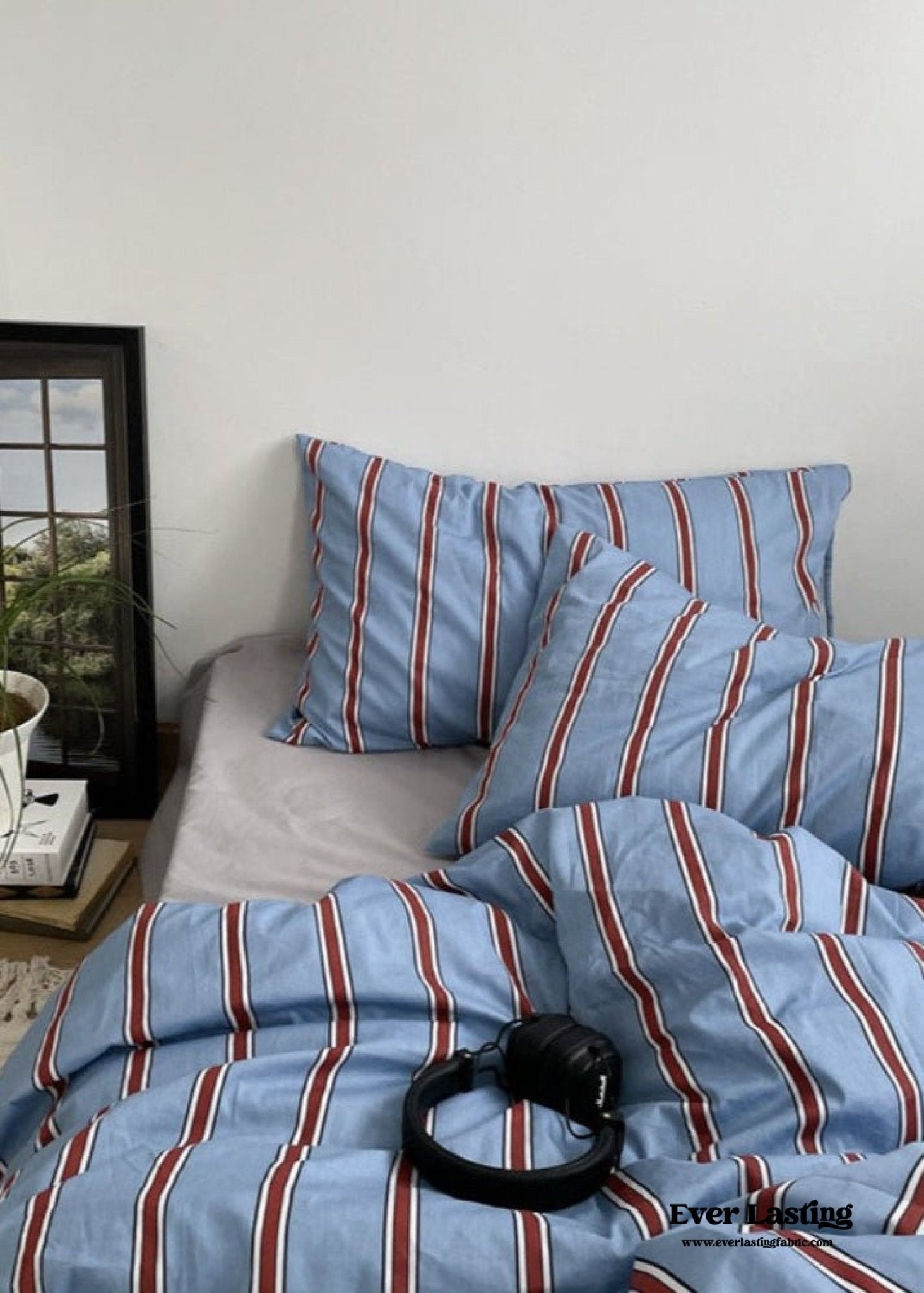 Liam Striped Bedding Set / Pink