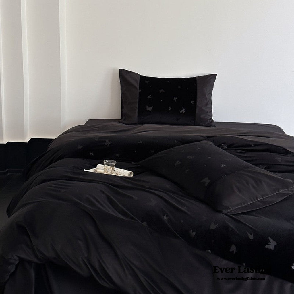 Lilou Velvet Butterfly Bedding Set / Pink Blush