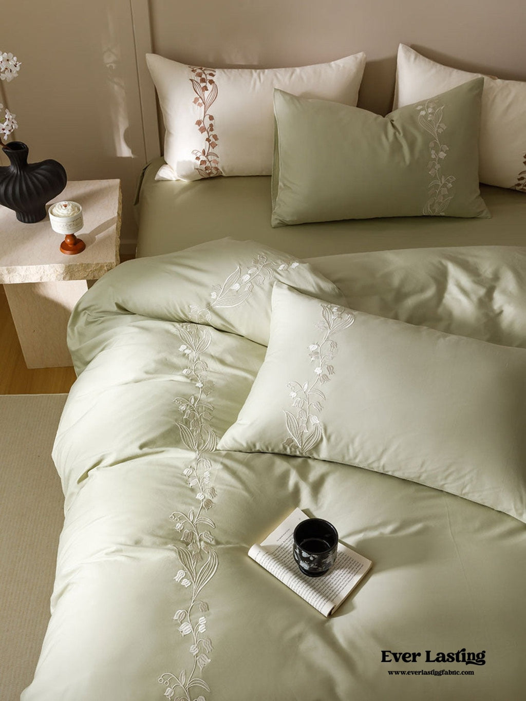 Lily of the Valley Embroidered Silky Bedding Set / Cream