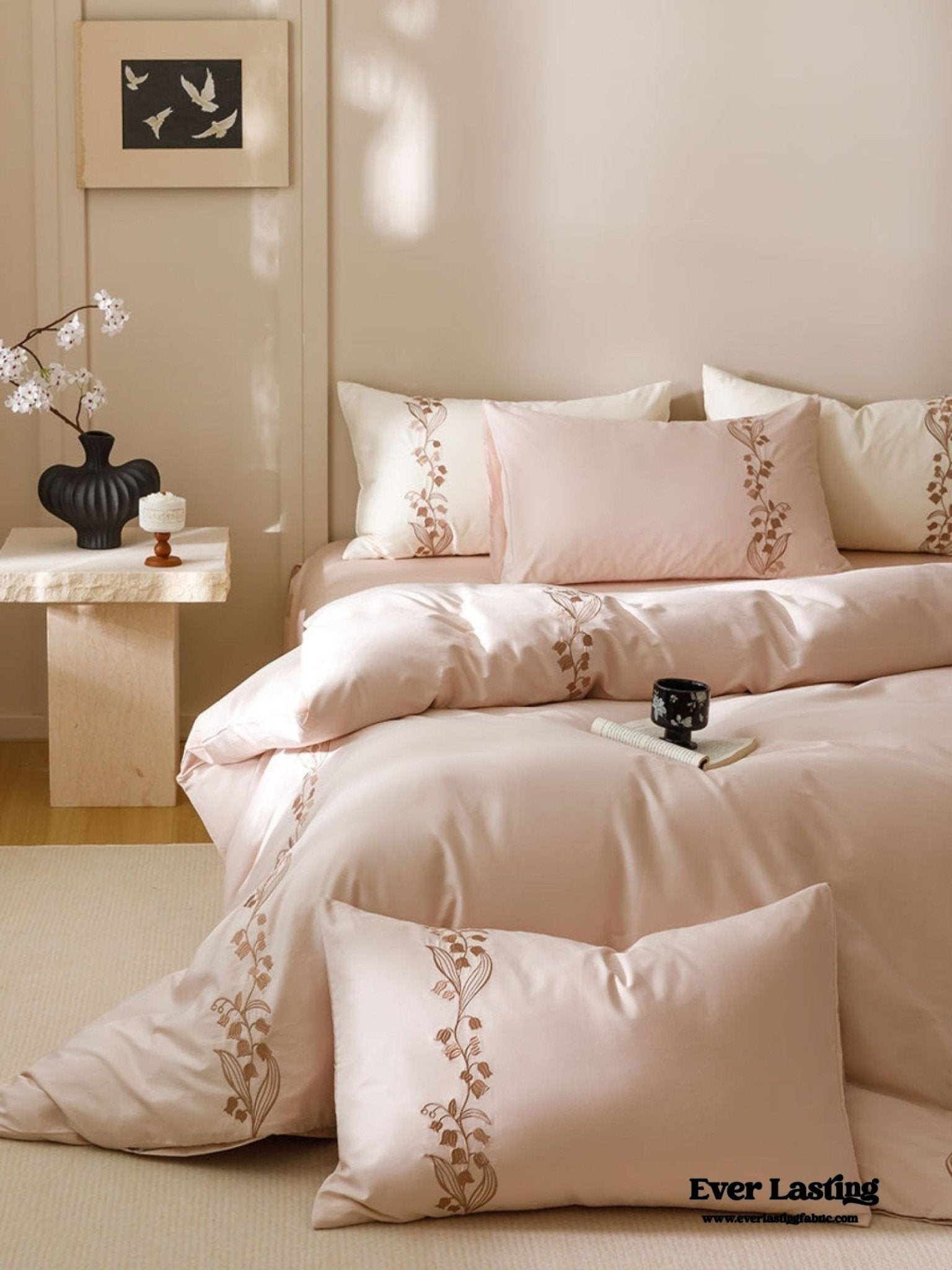 Lily of the Valley Embroidered Silky Bedding Set / Pink