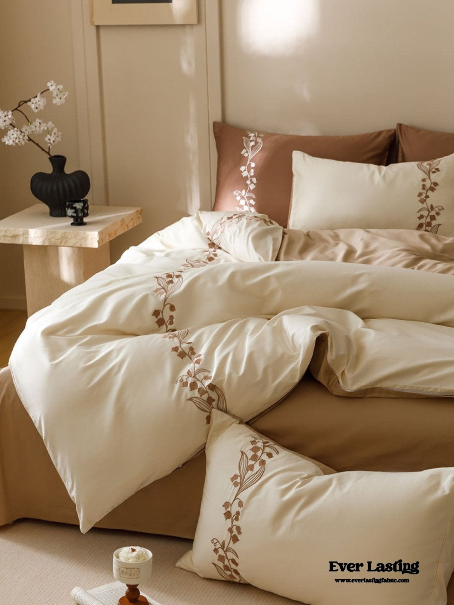 Lily of the Valley Embroidered Silky Bedding Set / Pink