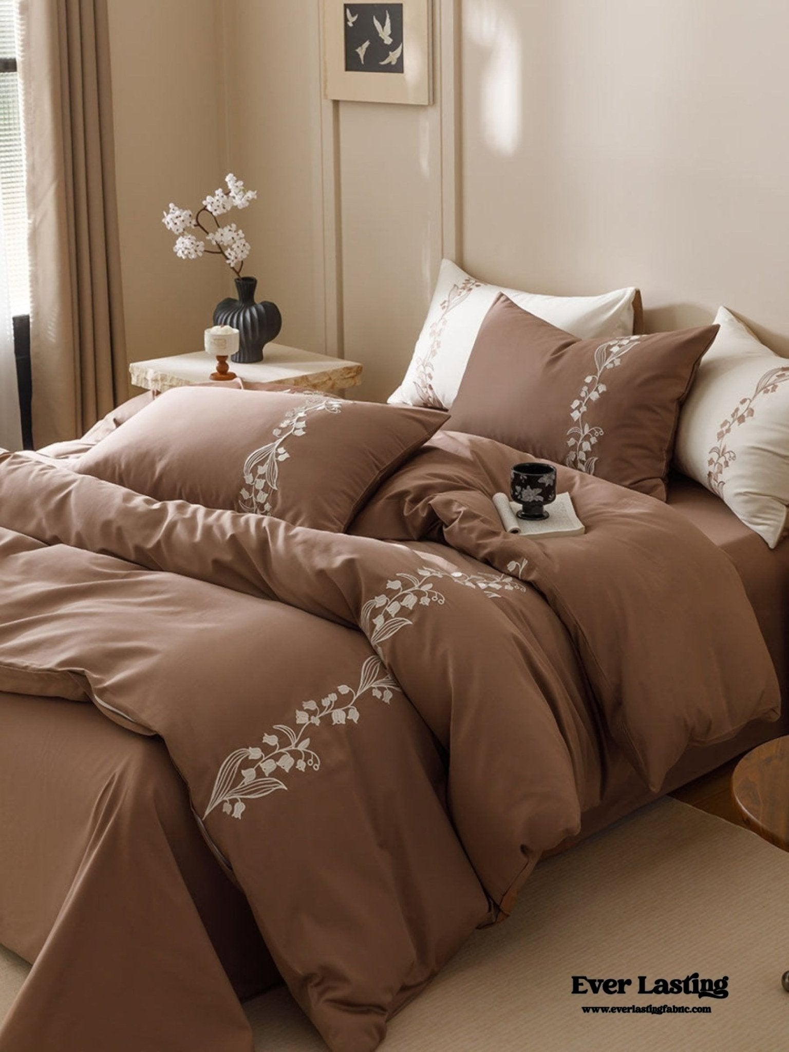Lily of the Valley Embroidered Silky Bedding Set / Pink