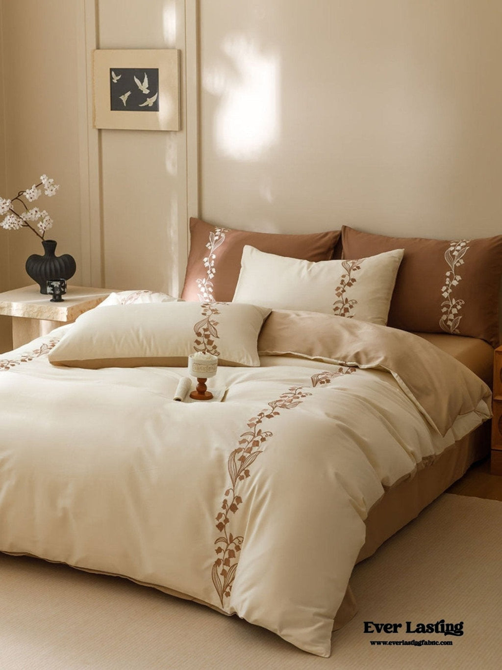 Lily of the Valley Embroidered Silky Bedding Set / Pink