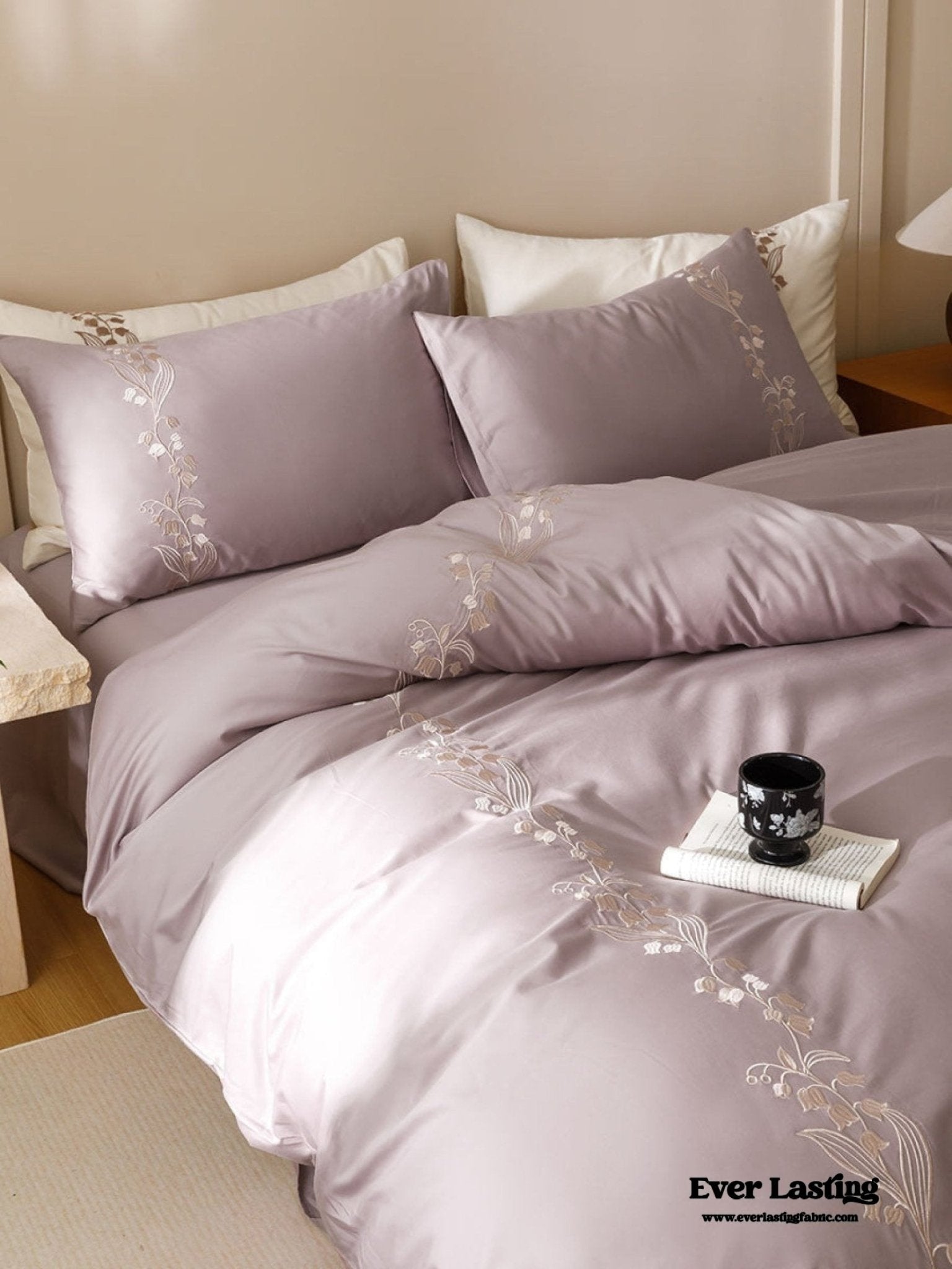 Lily of the Valley Embroidered Silky Bedding Set / Purple