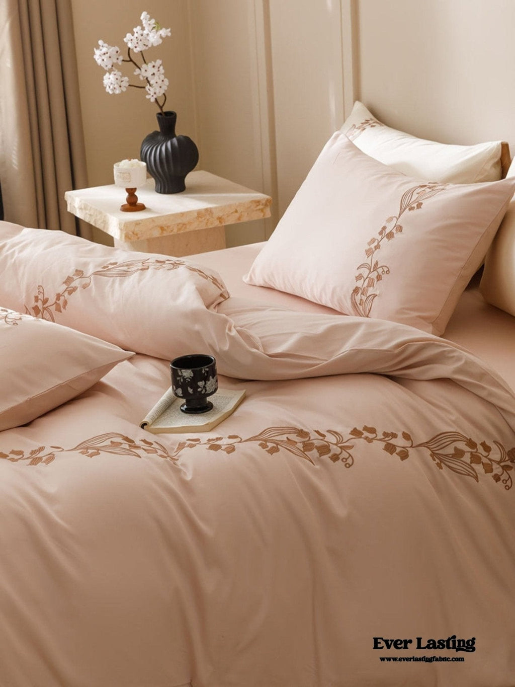Lily of the Valley Embroidered Silky Bedding Set / Purple