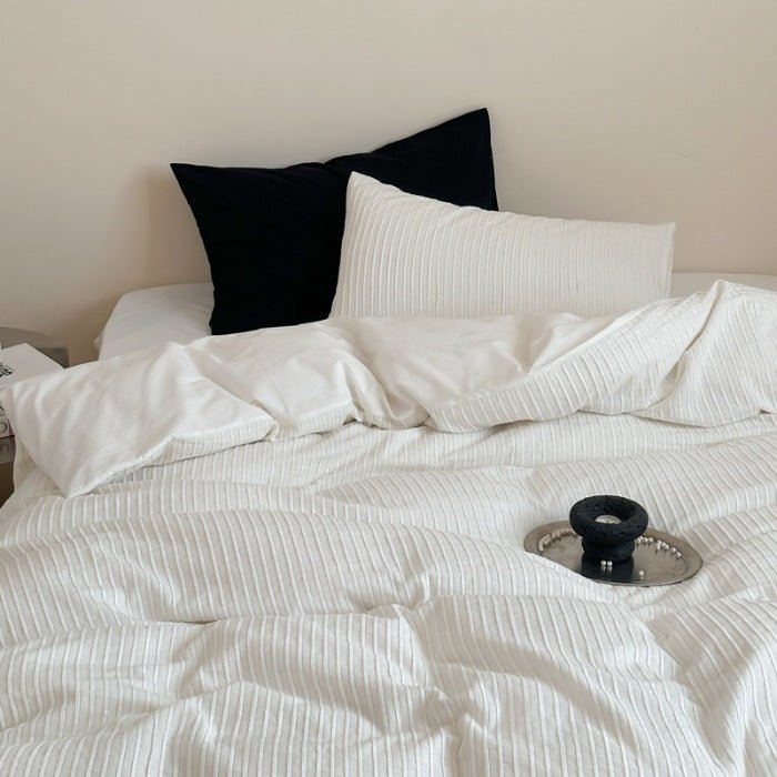 Logan Modern Pleated Striped Bedding Set / Pink (Final Sale)