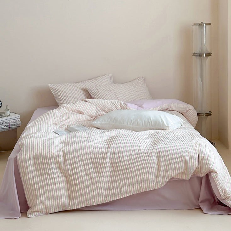 Logan Modern Pleated Striped Bedding Set / Pink (Final Sale)